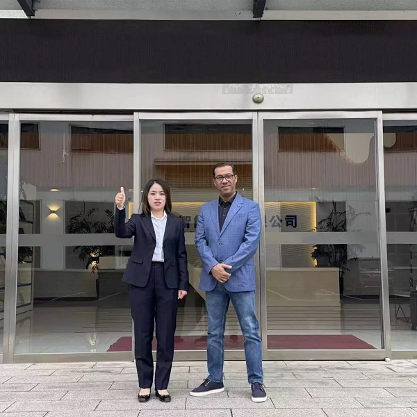 Coolnet da la bienvenida a delegaciones internacionales para la exploración en profundidad de sus productos y la cooperación estratégica.